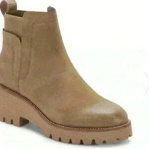 Blondo Waterproof Danika Leather nwot Ankle Boots Booties size 7